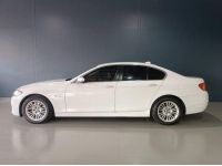 BMW 520i LUXURY LCI สีขาวเบาะสีน้ำตาลมอคค่าModel year 2014 รูปที่ 13